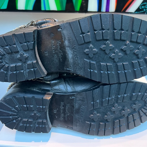 Signed Limit Edition Golden Goose Motorcycle Boots - Picture 4 of 6